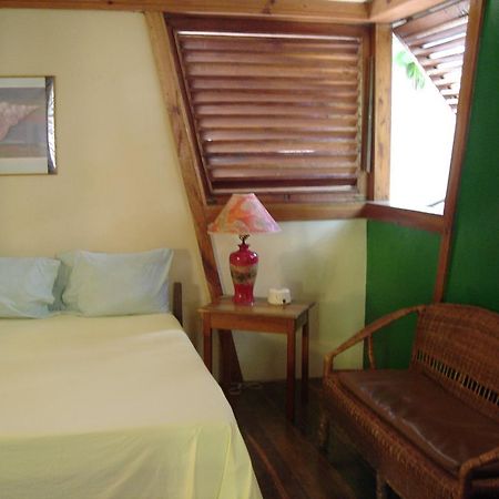 Whistling Bird Negril Exterior photo